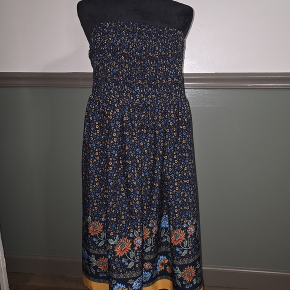 SHEIN Strapless Dress with Blue and Yellow Floral Design - Picture 1 of 3